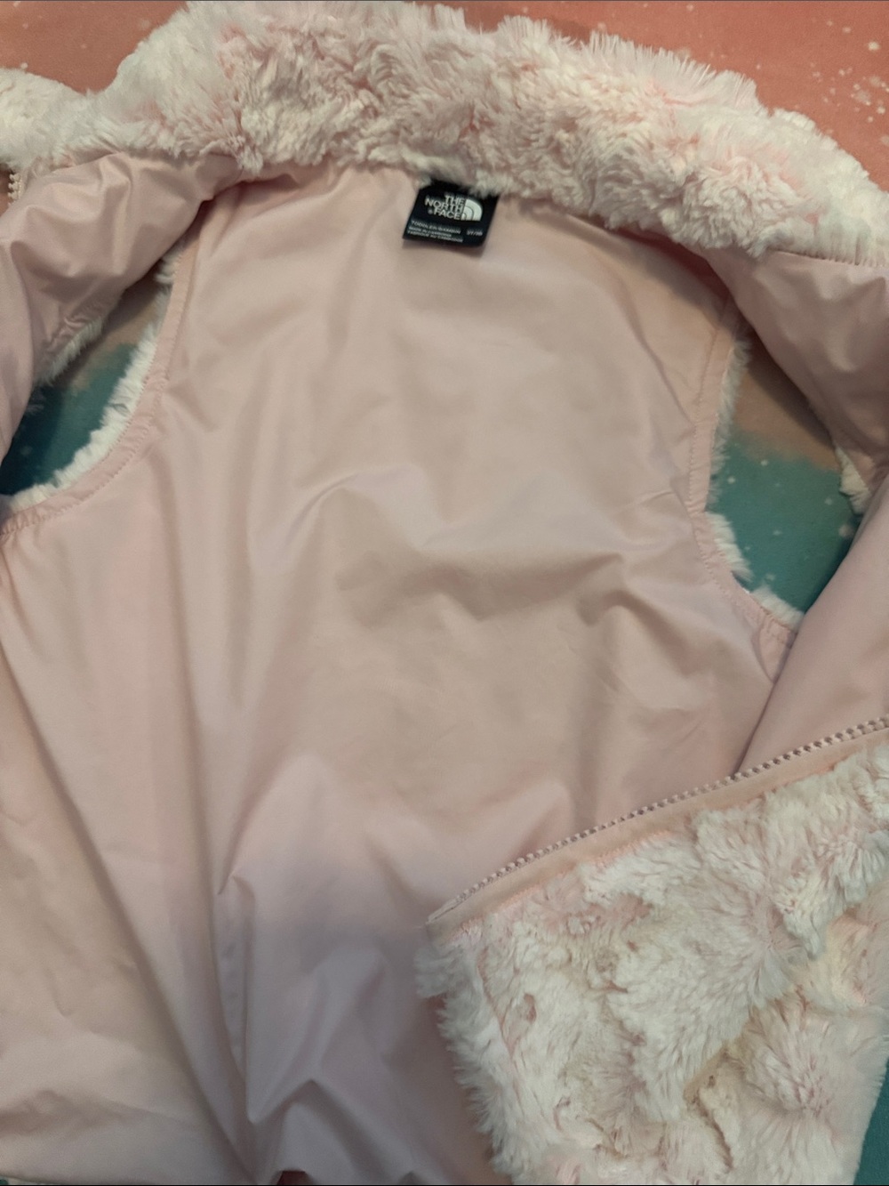 The North Face Pink Plush Toddler Vest 3t - Picture 8 of 8